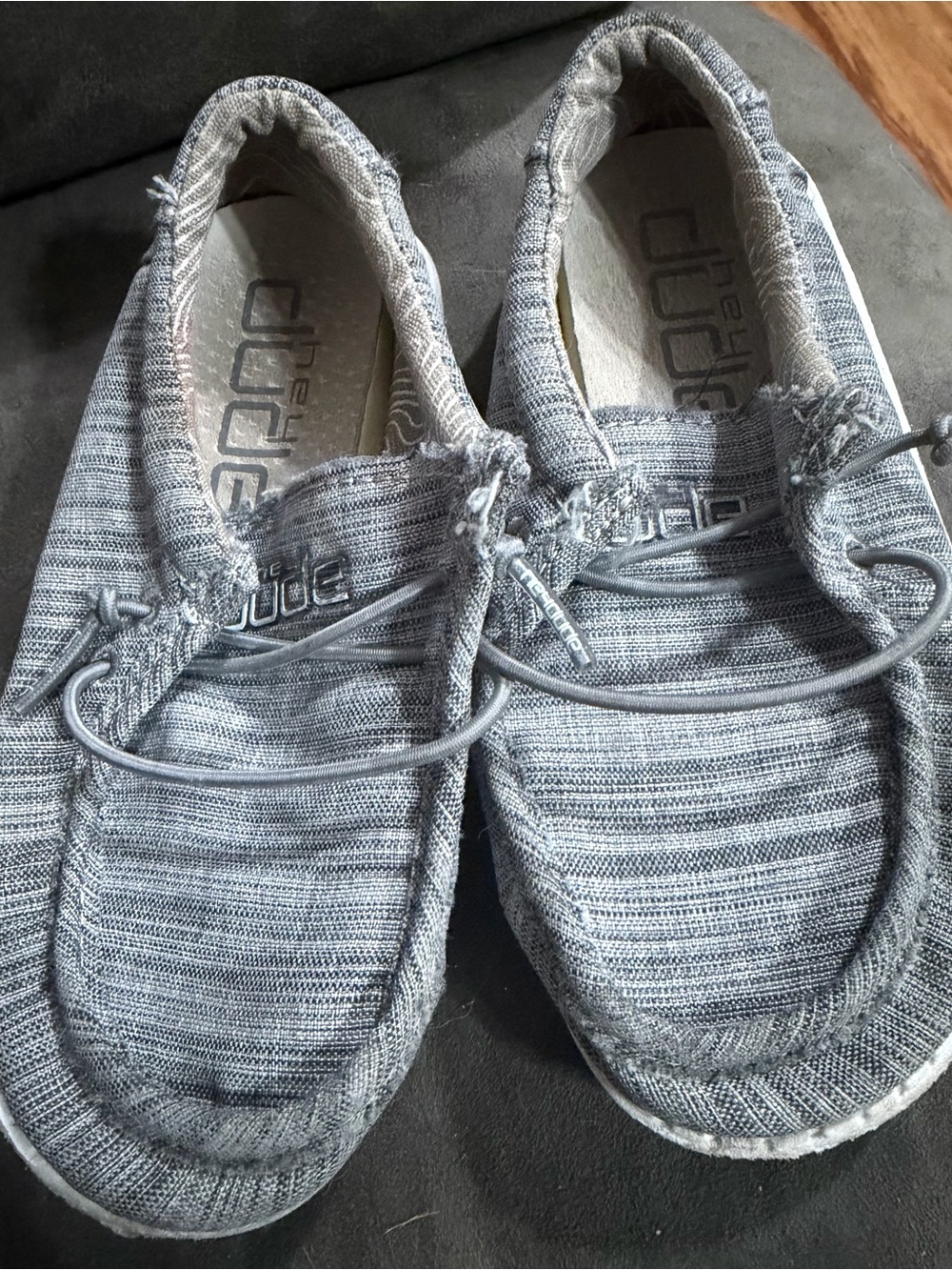 Hey Dude Gray Knit Slip-On Shoes Kids size 9